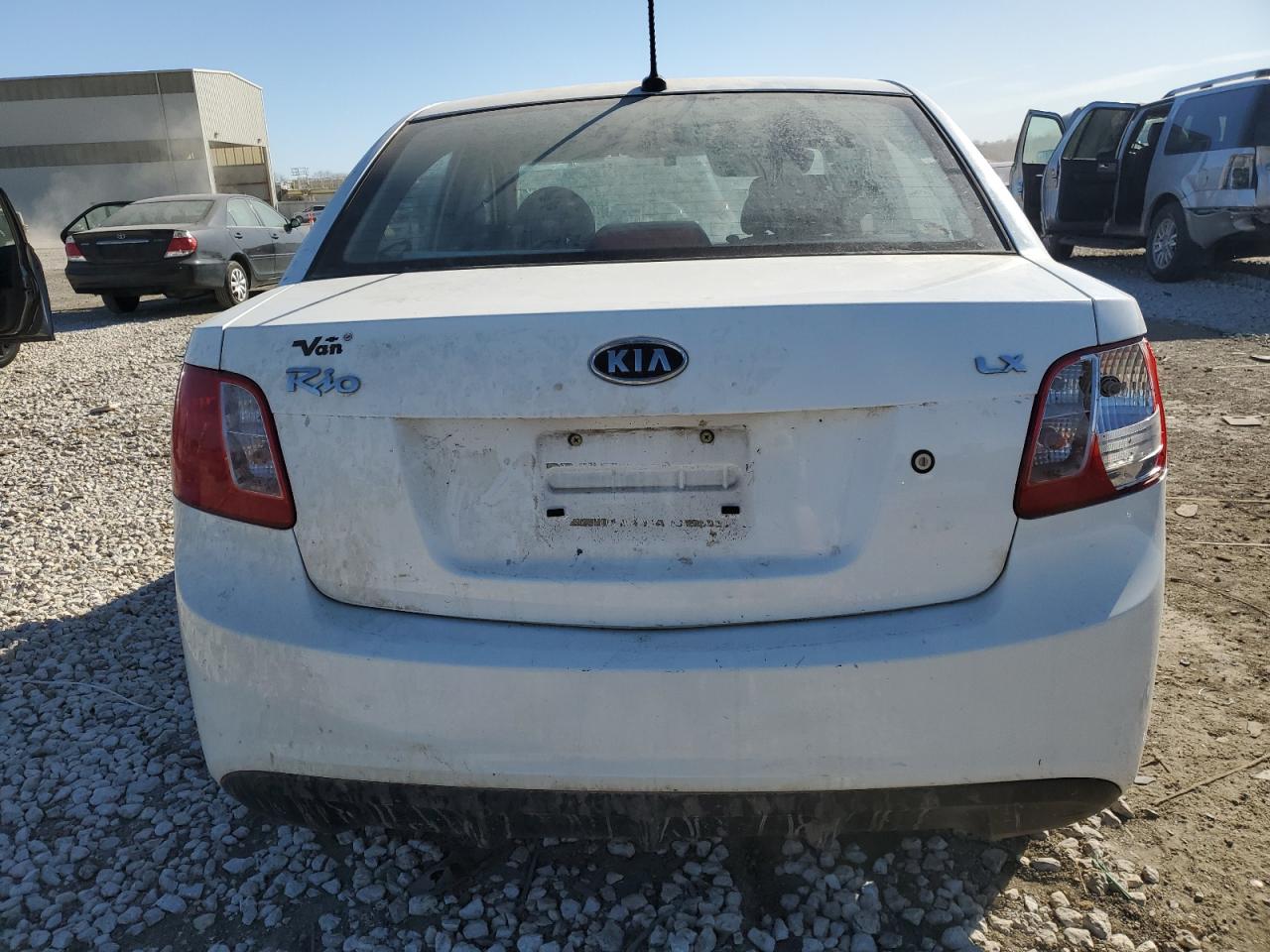 Photo 5 VIN: KNADH4A39A6678154 - KIA RIO 