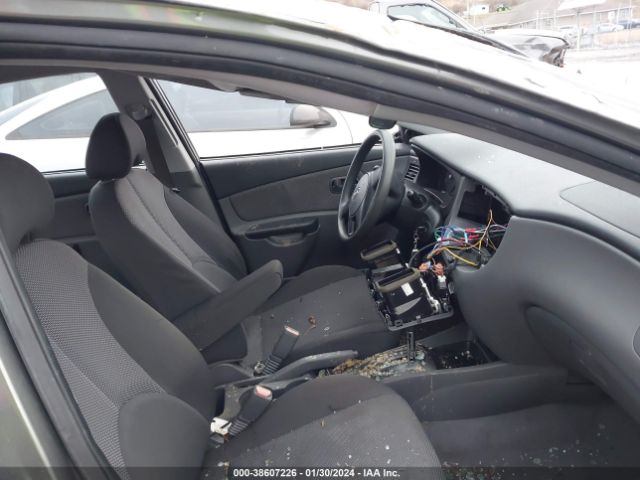 Photo 4 VIN: KNADH4A39B6736667 - KIA RIO 