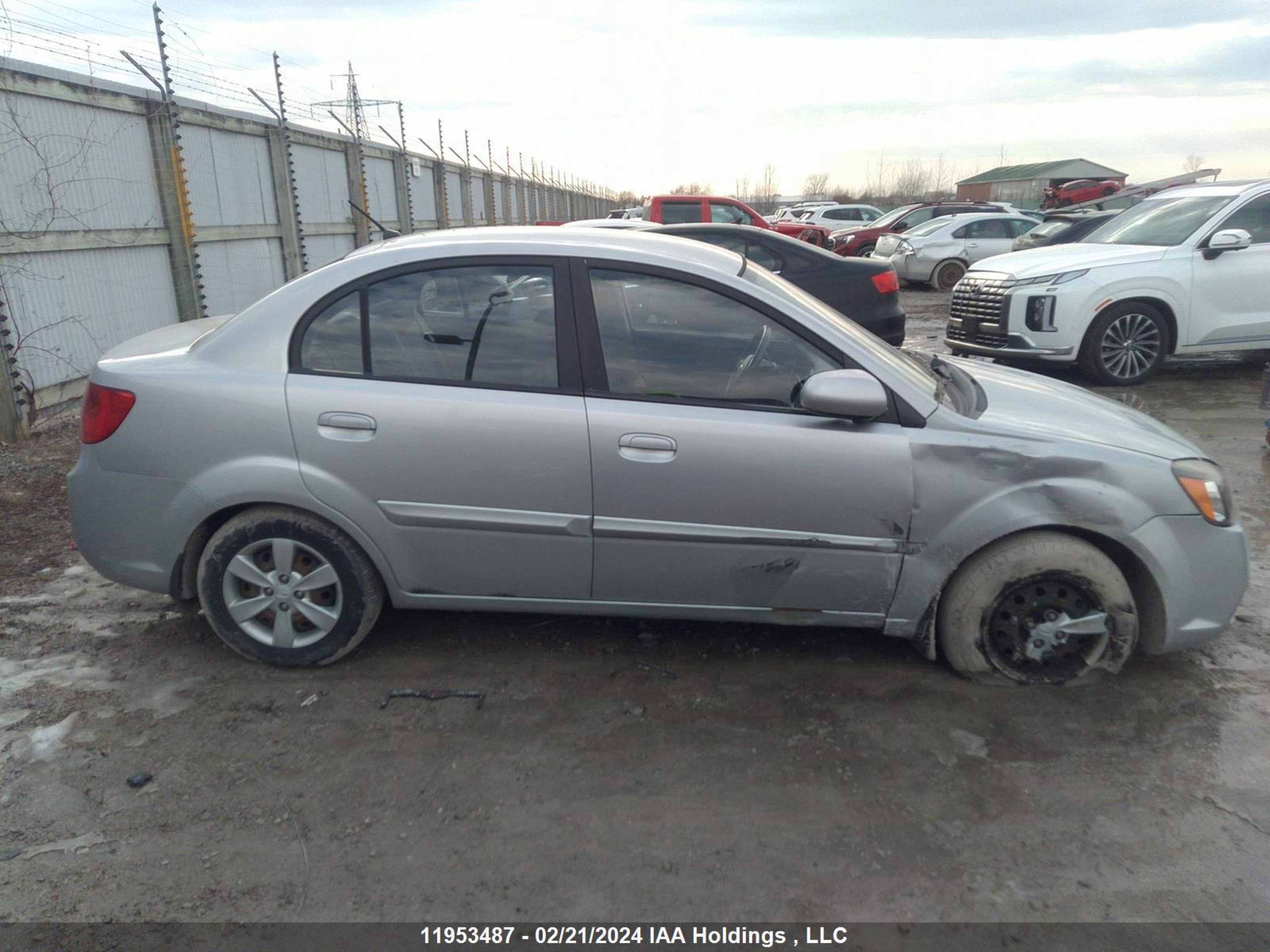 Photo 12 VIN: KNADH4B31B6848023 - KIA RIO 