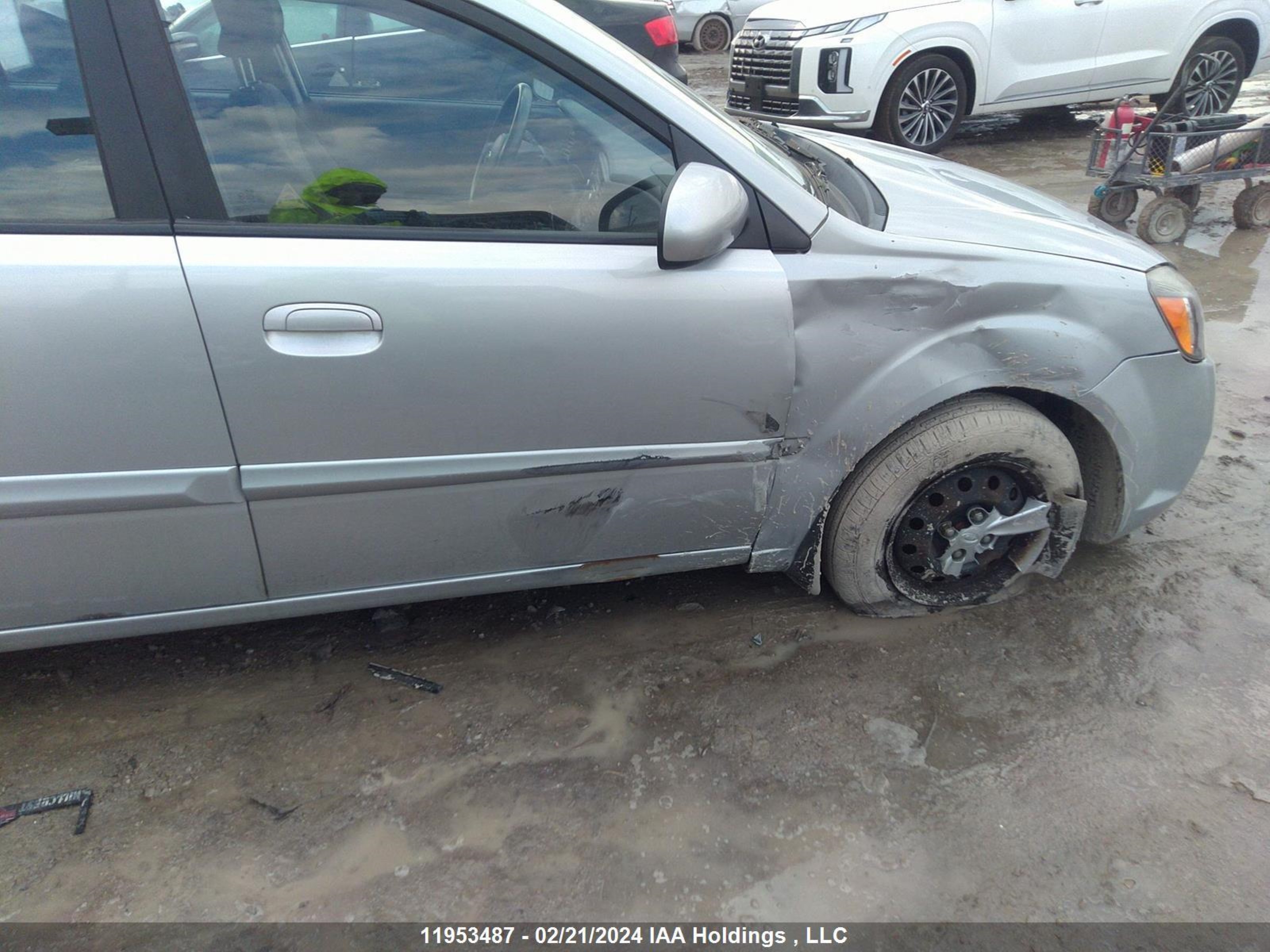 Photo 5 VIN: KNADH4B31B6848023 - KIA RIO 