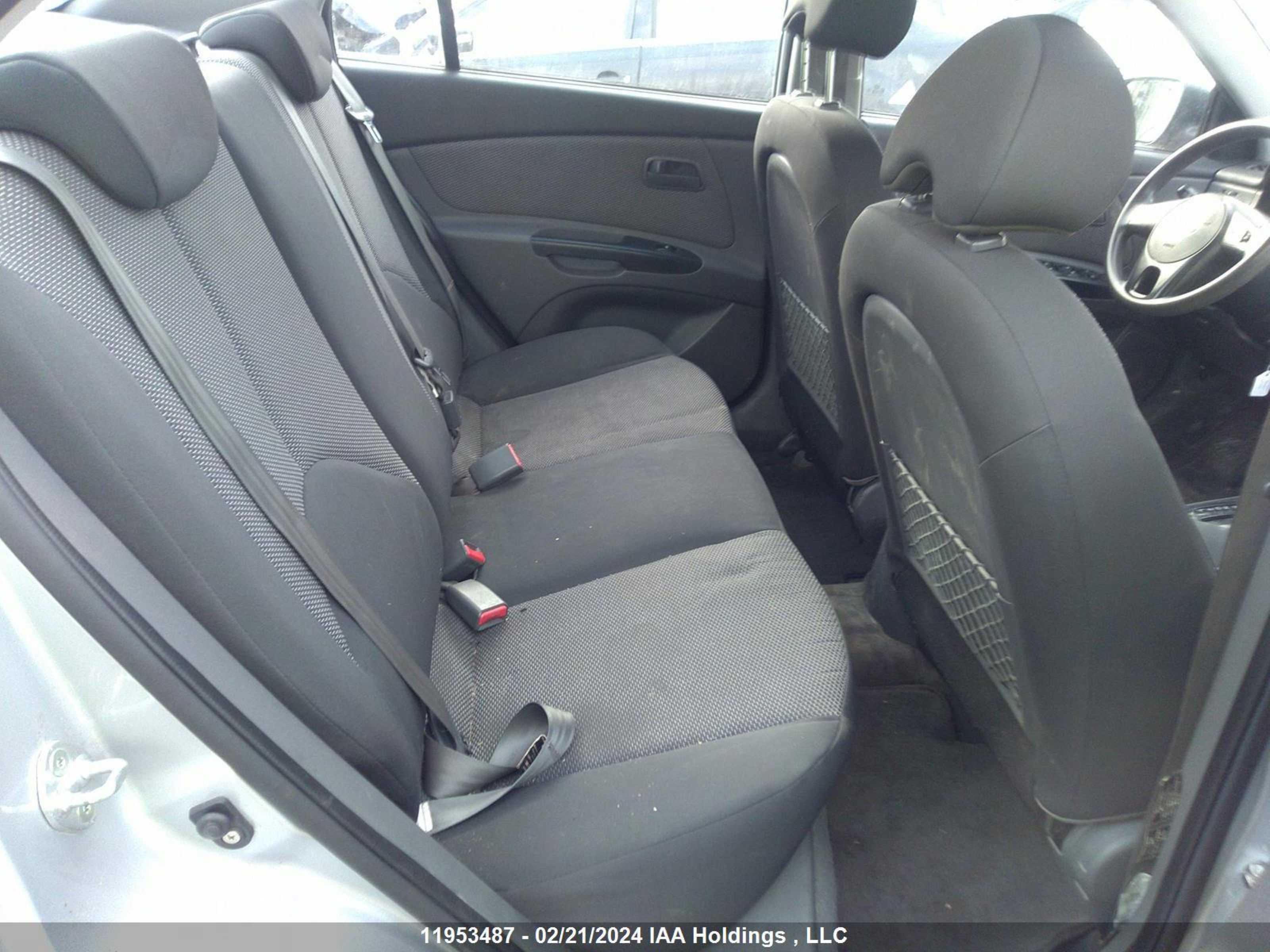 Photo 7 VIN: KNADH4B31B6848023 - KIA RIO 