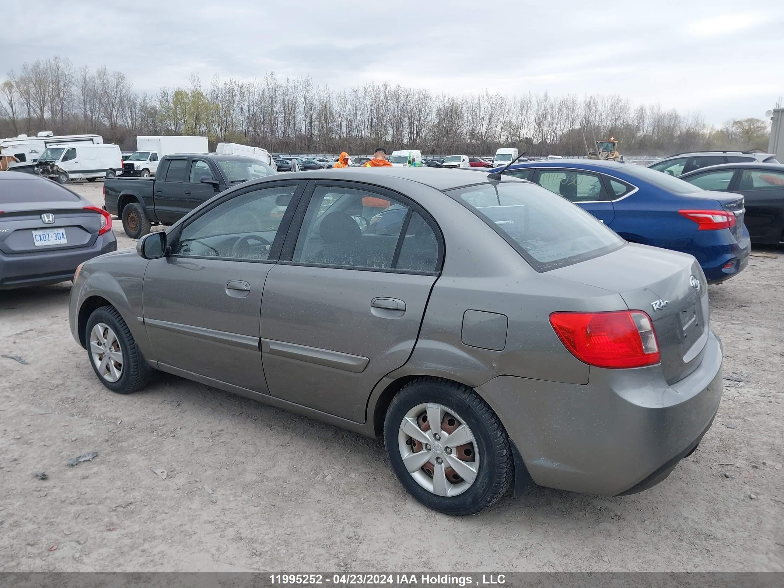 Photo 13 VIN: KNADH4B32B6912487 - KIA RIO 