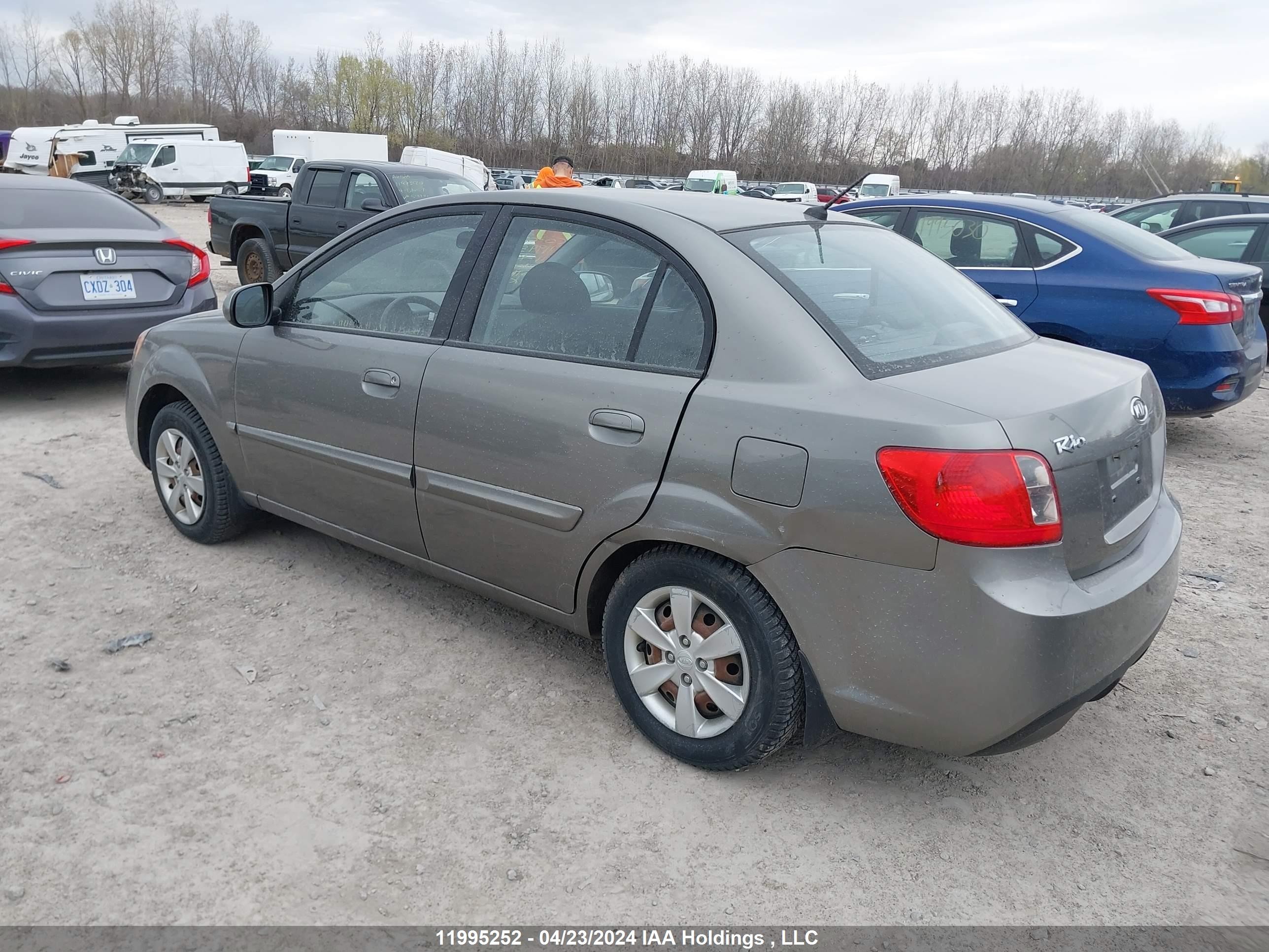 Photo 2 VIN: KNADH4B32B6912487 - KIA RIO 