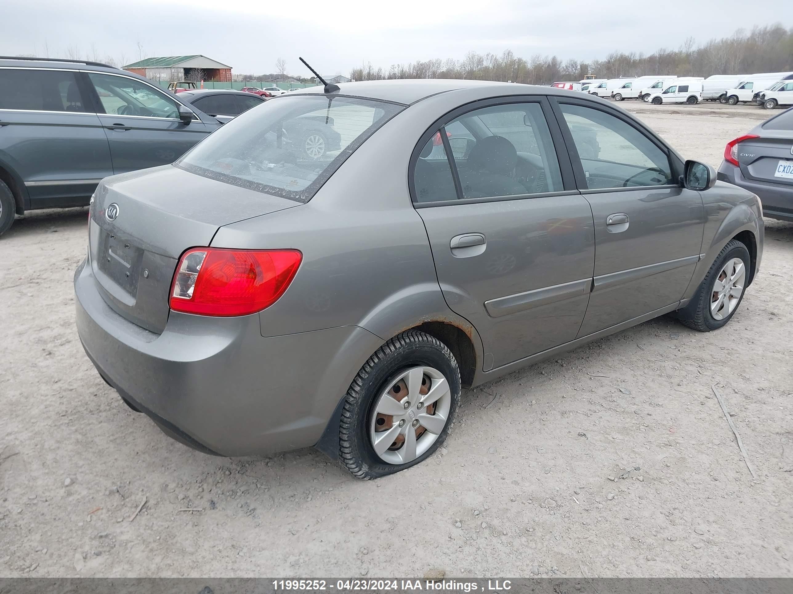 Photo 3 VIN: KNADH4B32B6912487 - KIA RIO 