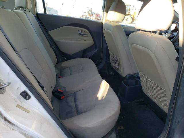 Photo 9 VIN: KNADM4A30E6388175 - KIA RIO 