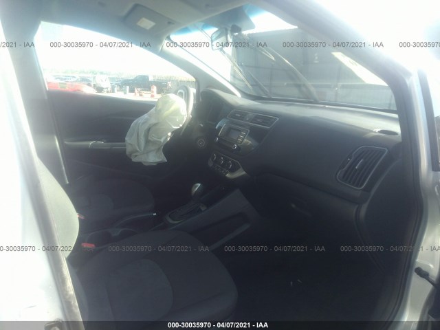 Photo 4 VIN: KNADM4A30H6015755 - KIA RIO 