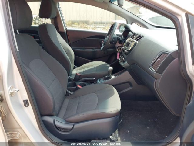 Photo 4 VIN: KNADM4A30H6115872 - KIA RIO 