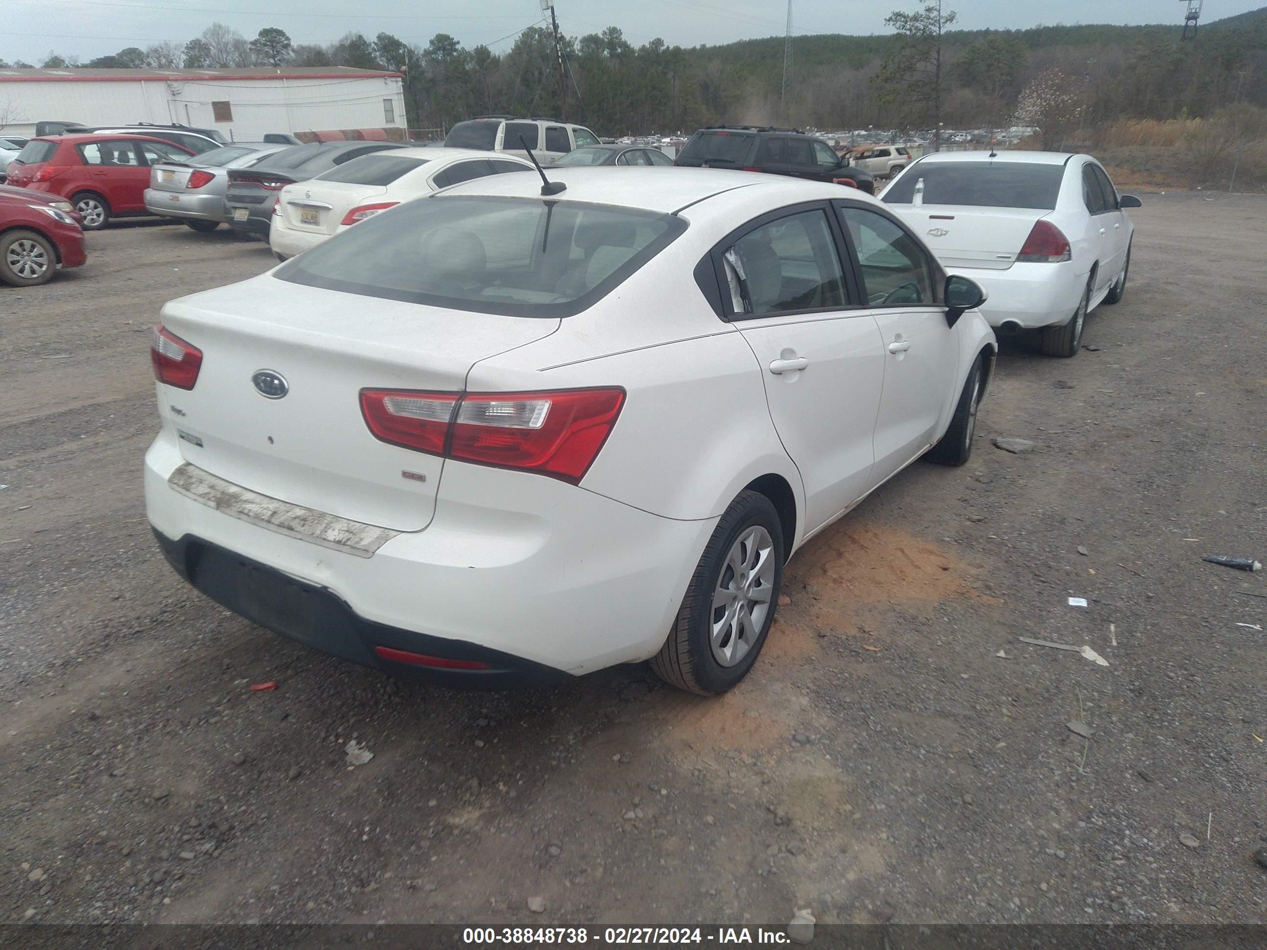 Photo 3 VIN: KNADM4A31D6125773 - KIA RIO 