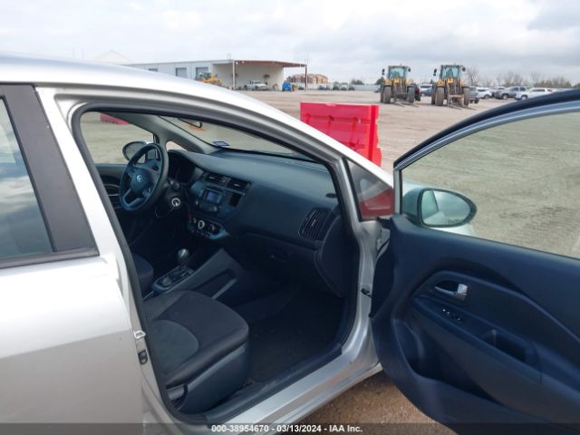 Photo 4 VIN: KNADM4A31D6177985 - KIA RIO 