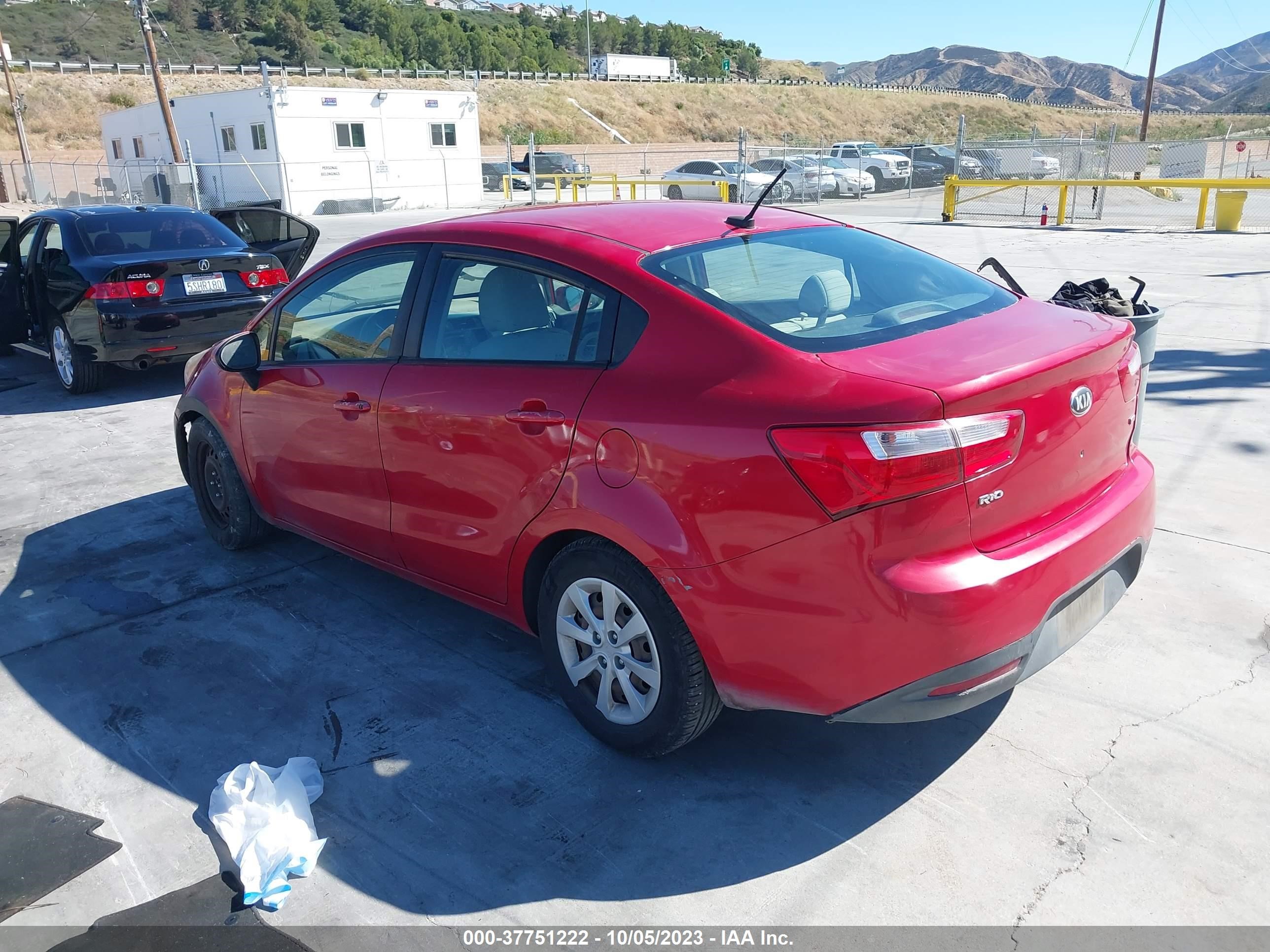 Photo 2 VIN: KNADM4A31D6231303 - KIA RIO 