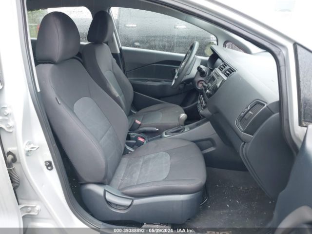 Photo 4 VIN: KNADM4A31G6633536 - KIA RIO 