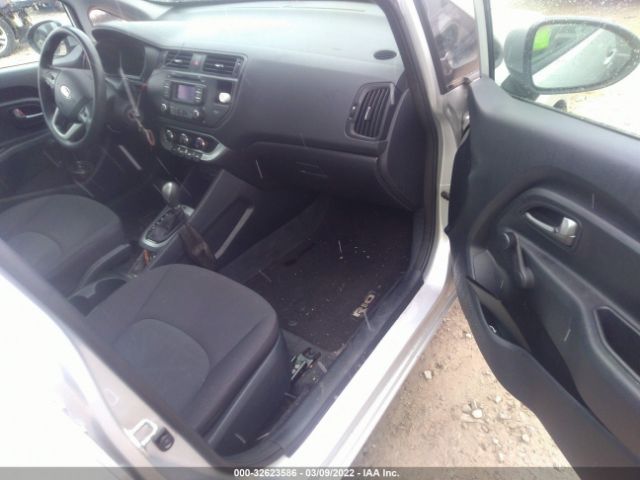 Photo 4 VIN: KNADM4A32D6295737 - KIA RIO 