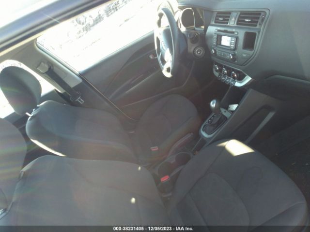 Photo 4 VIN: KNADM4A32E6401640 - KIA RIO 