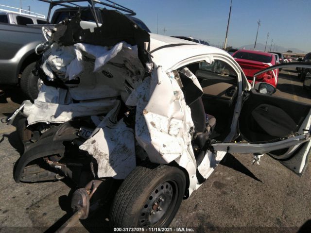 Photo 3 VIN: KNADM4A33E6336040 - KIA RIO 