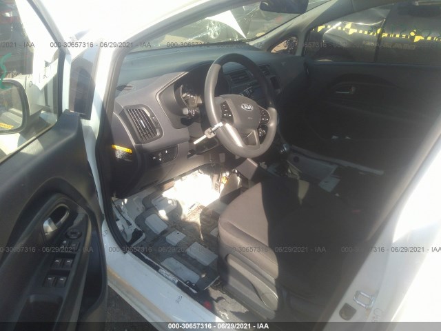 Photo 4 VIN: KNADM4A33E6369166 - KIA RIO 