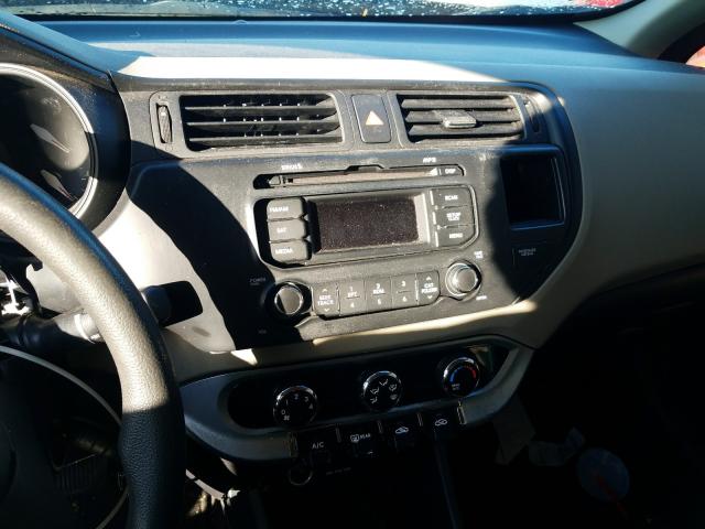 Photo 8 VIN: KNADM4A33E6370737 - KIA RIO LX 