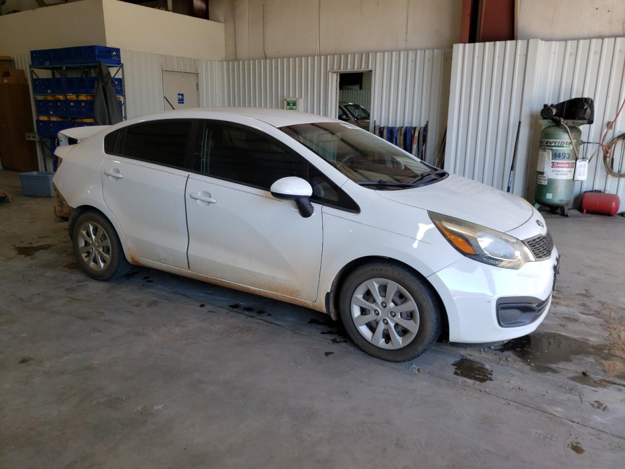 Photo 3 VIN: KNADM4A33F6464831 - KIA RIO 