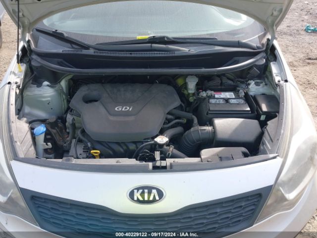 Photo 9 VIN: KNADM4A33F6484822 - KIA RIO 