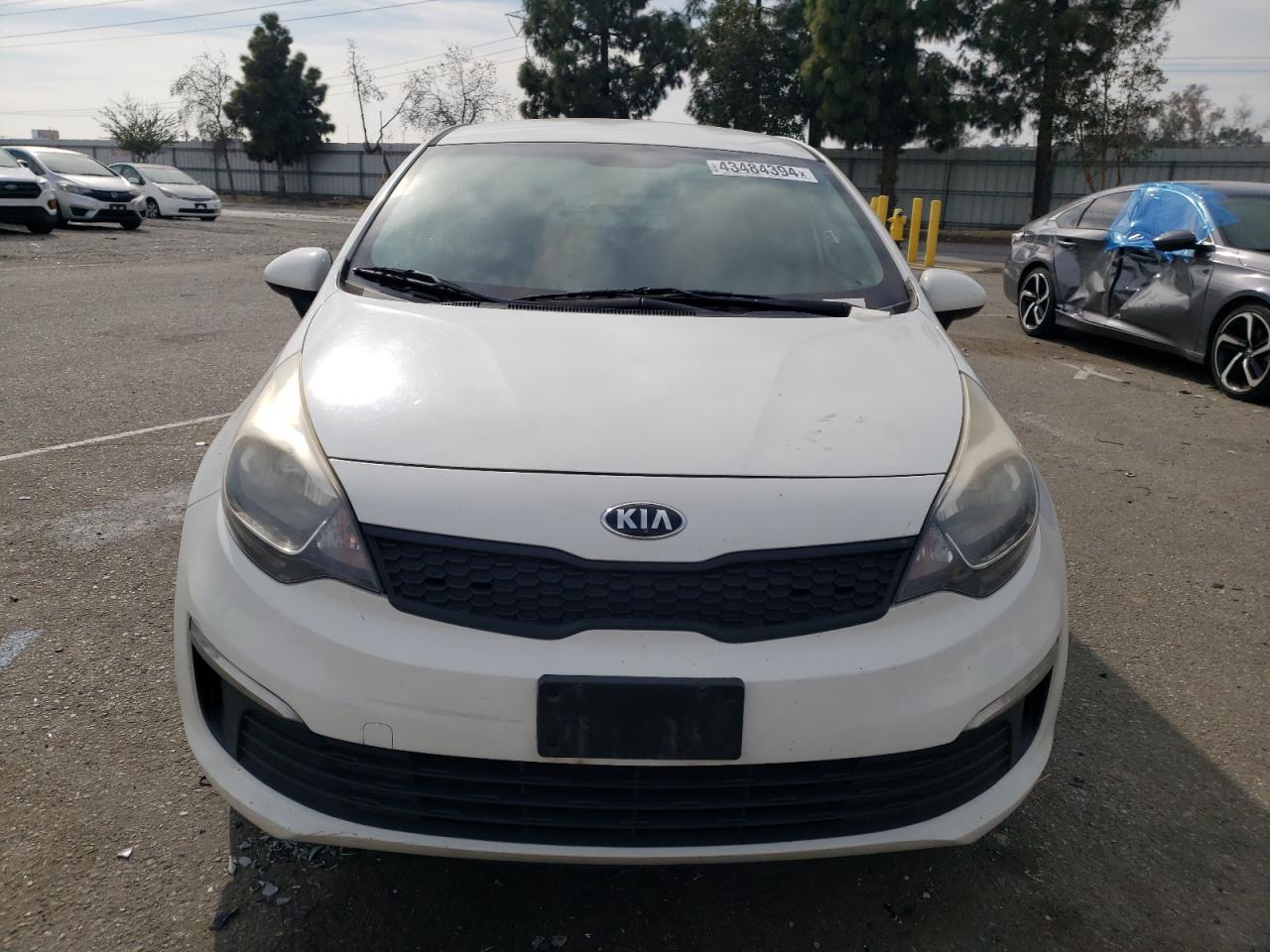 Photo 4 VIN: KNADM4A33G6589703 - KIA RIO 