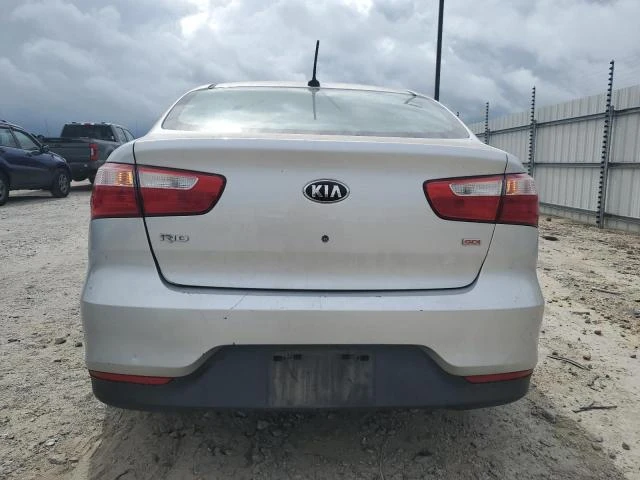 Photo 5 VIN: KNADM4A33G6649575 - KIA RIO LX 