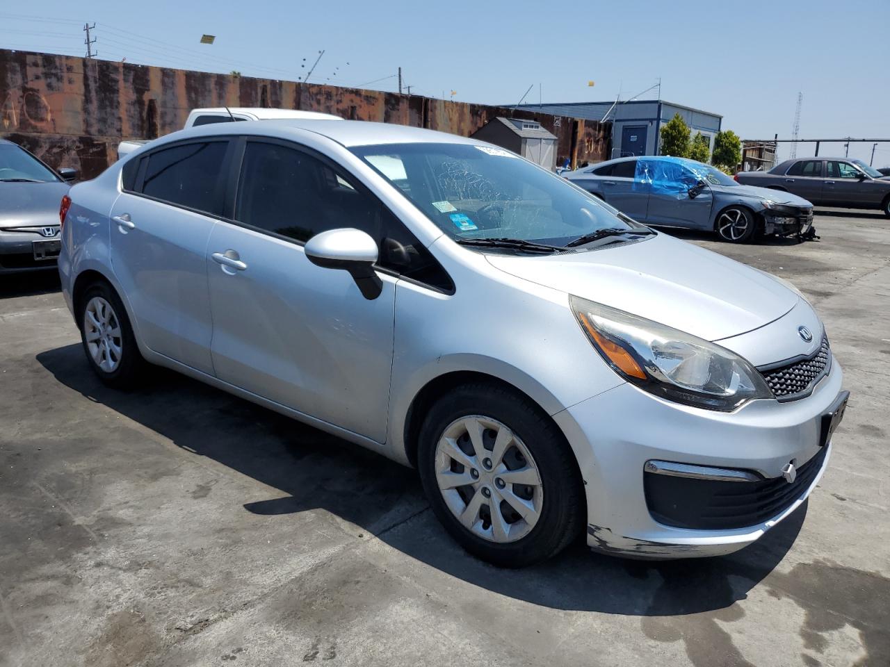 Photo 3 VIN: KNADM4A33G6667610 - KIA RIO 