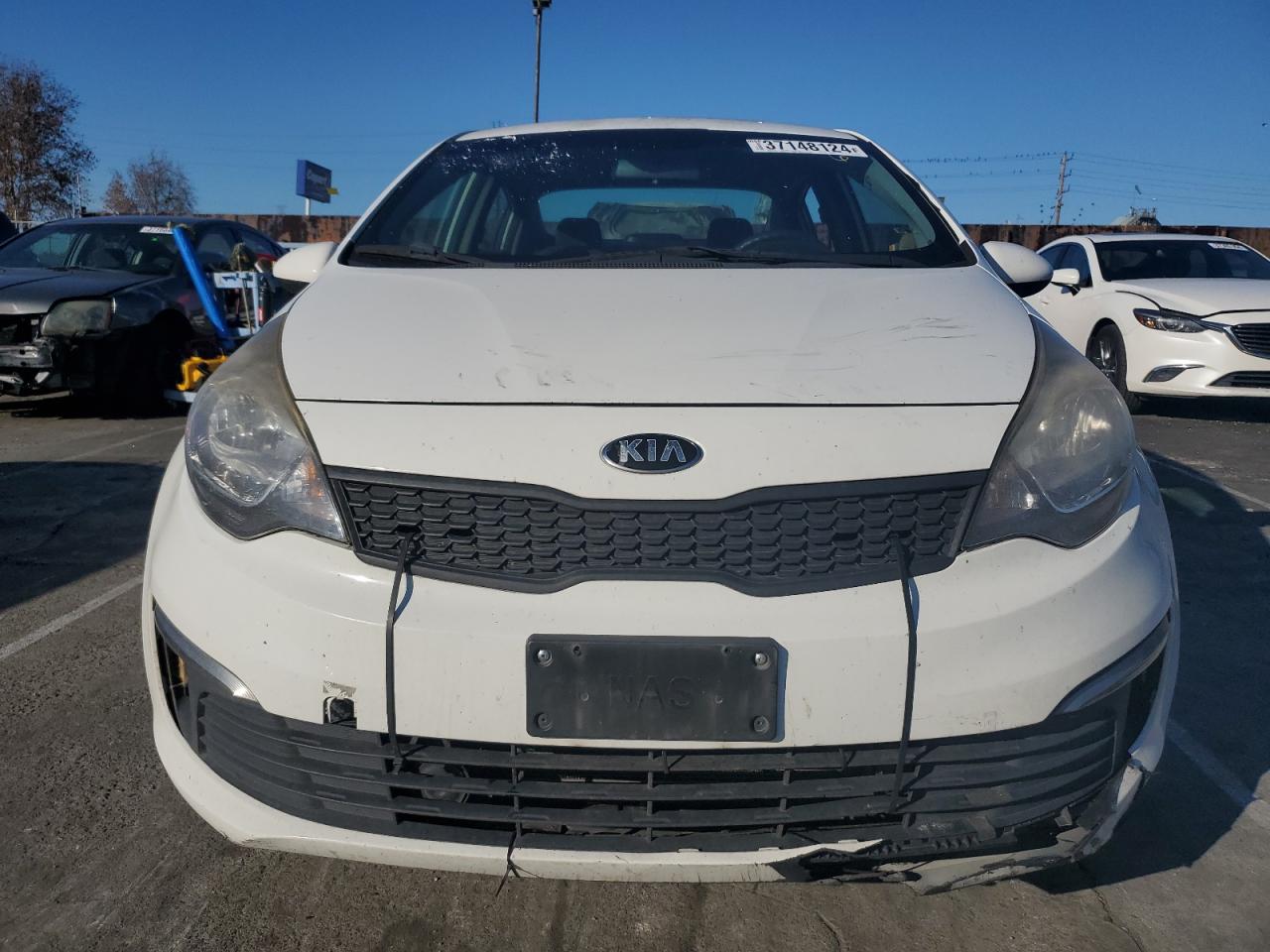 Photo 4 VIN: KNADM4A33G6667820 - KIA RIO 