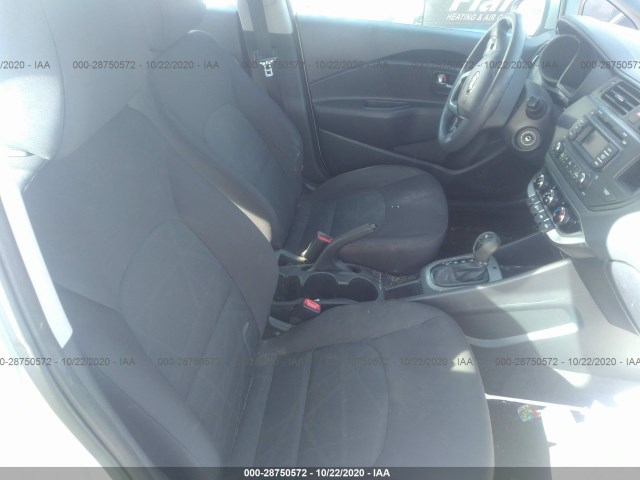 Photo 4 VIN: KNADM4A34D6172618 - KIA RIO 