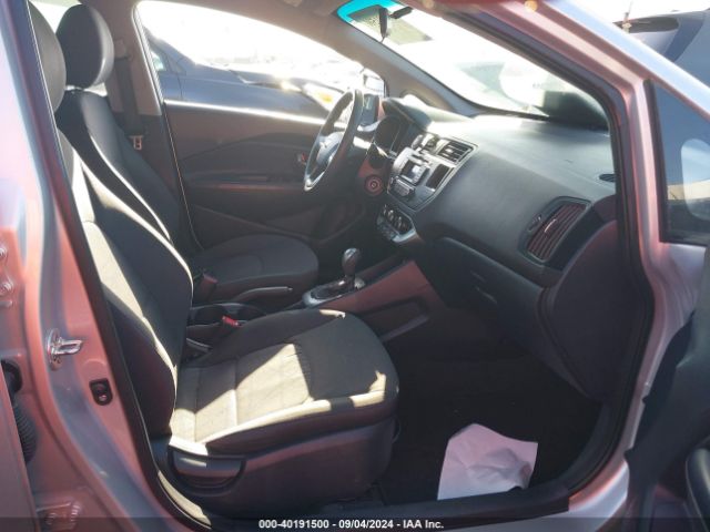 Photo 4 VIN: KNADM4A34F6463414 - KIA RIO 