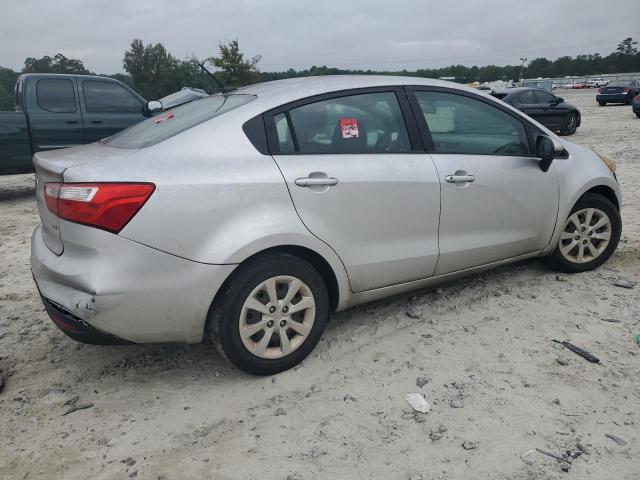 Photo 2 VIN: KNADM4A34F6527838 - KIA RIO LX 