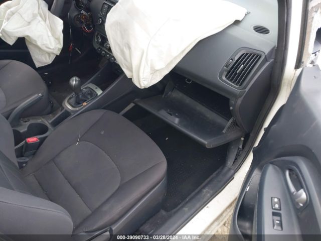 Photo 4 VIN: KNADM4A35D6164530 - KIA RIO 