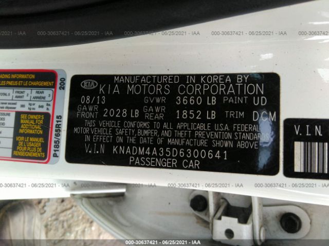 Photo 8 VIN: KNADM4A35D6300641 - KIA RIO 