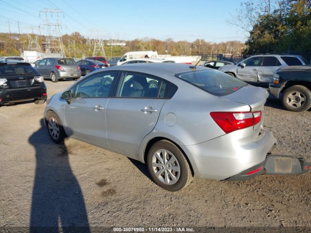 Photo 2 VIN: KNADM4A35F6424914 - KIA RIO 