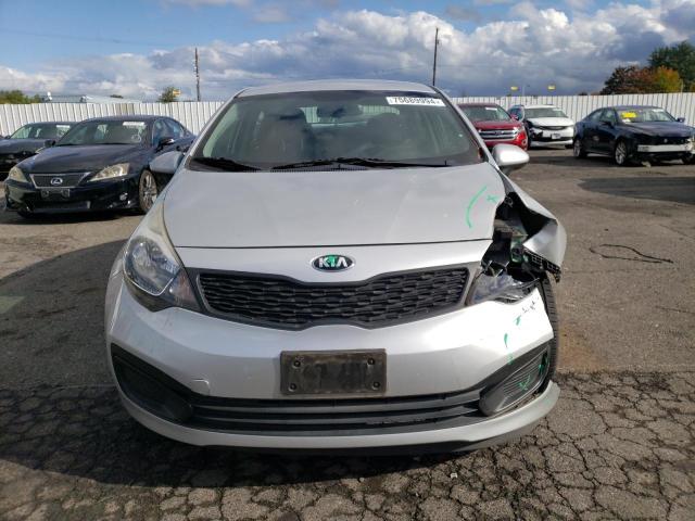 Photo 4 VIN: KNADM4A35F6449862 - KIA RIO LX 