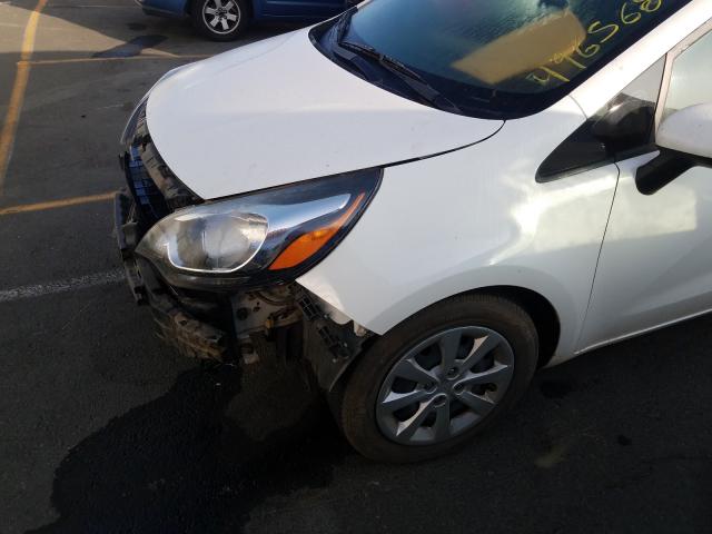 Photo 8 VIN: KNADM4A35F6454253 - KIA RIO LX 