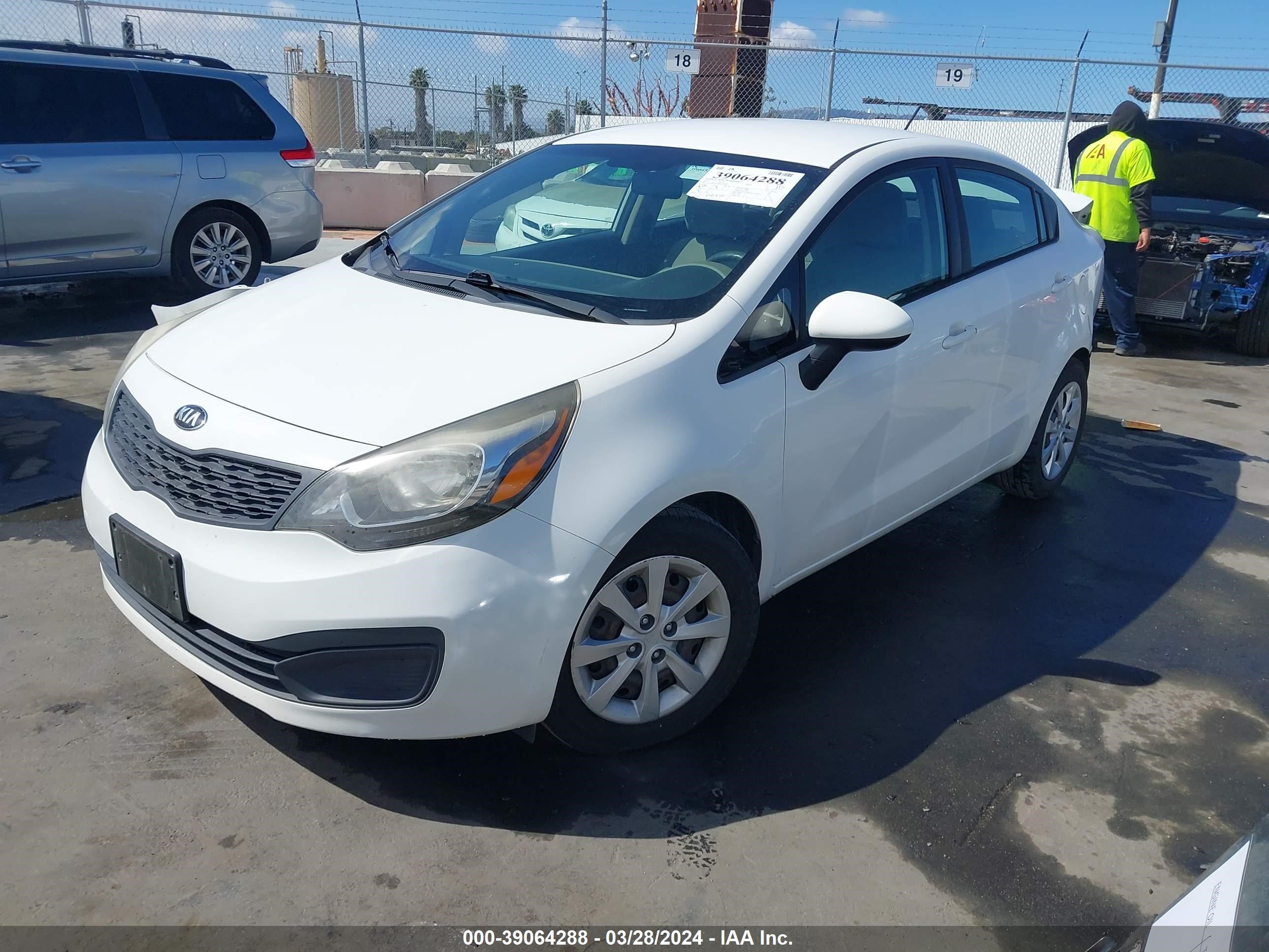 Photo 1 VIN: KNADM4A35F6505069 - KIA RIO 