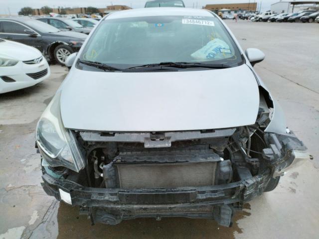 Photo 8 VIN: KNADM4A35G6695621 - KIA RIO LX 