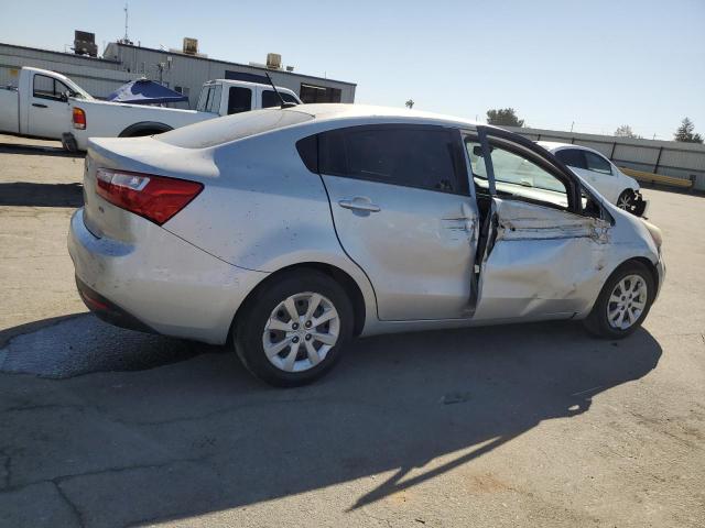 Photo 2 VIN: KNADM4A36E6389007 - KIA RIO LX 