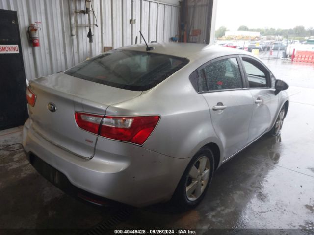 Photo 3 VIN: KNADM4A36F6438112 - KIA RIO 