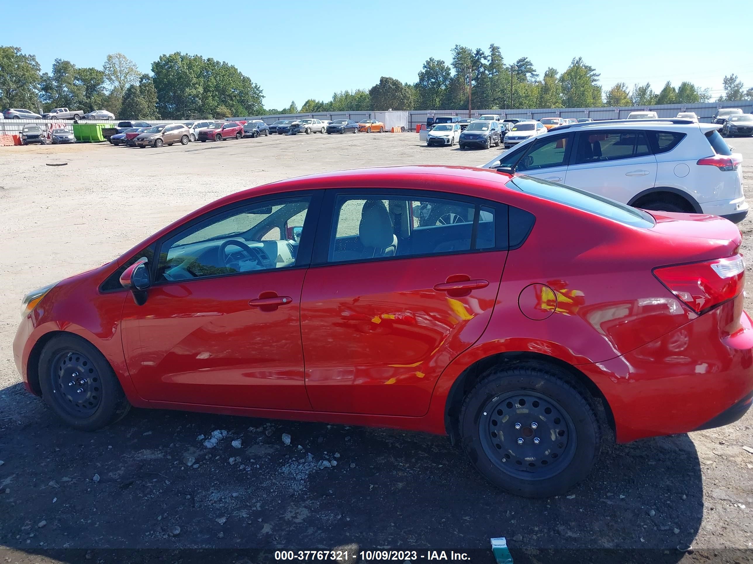 Photo 13 VIN: KNADM4A36F6503265 - KIA RIO 