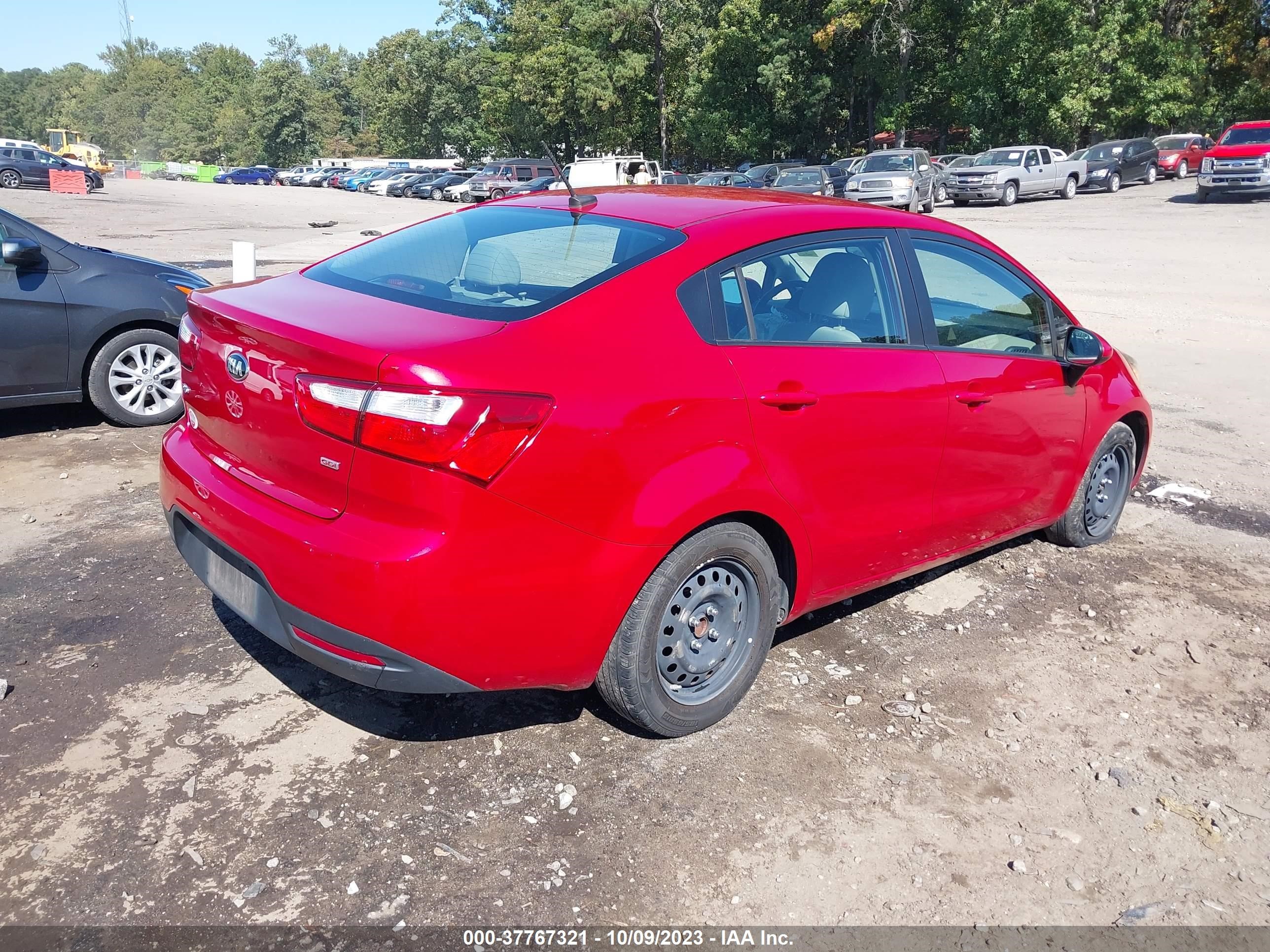 Photo 3 VIN: KNADM4A36F6503265 - KIA RIO 