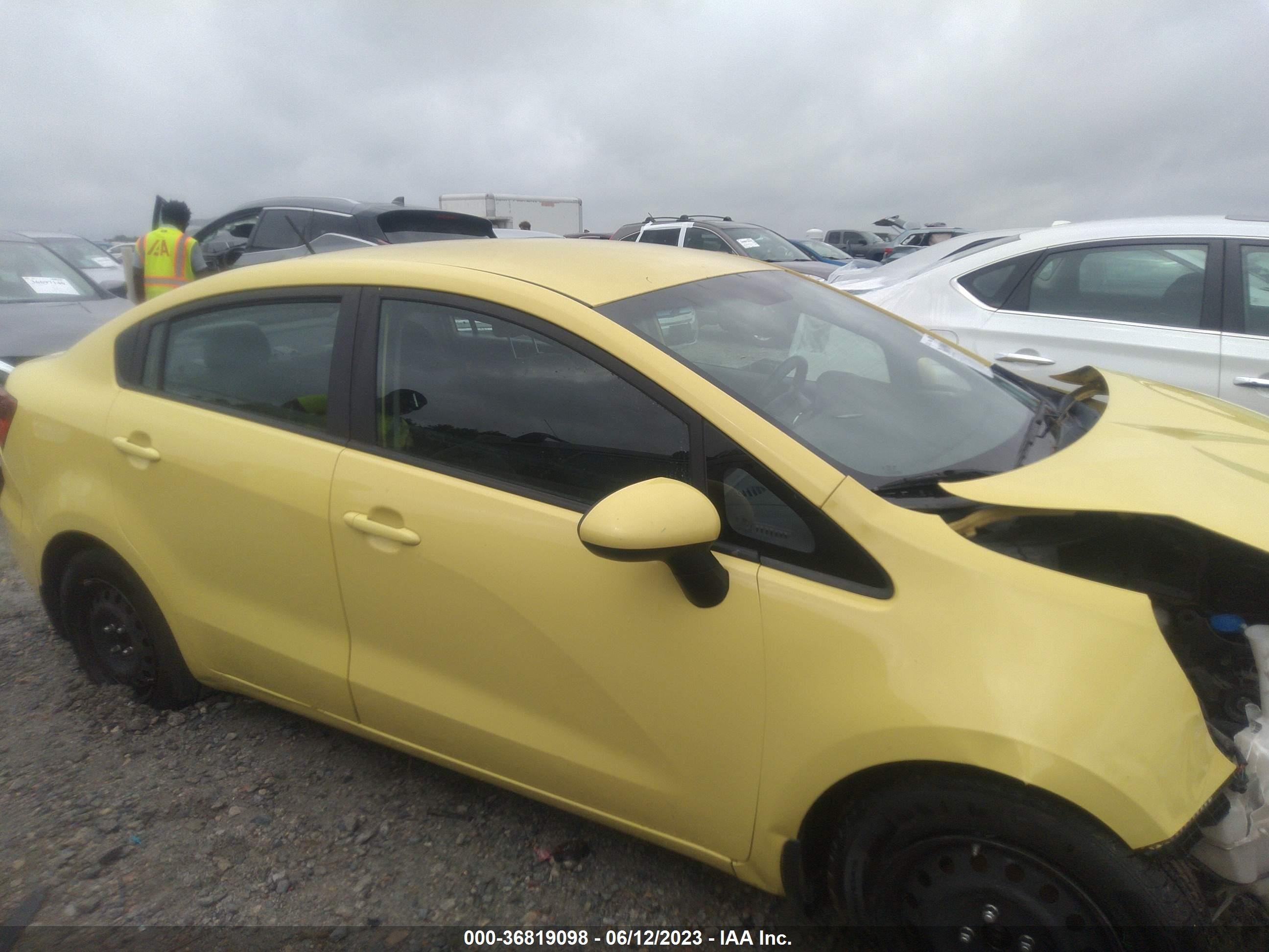 Photo 13 VIN: KNADM4A36G6685941 - KIA RIO 