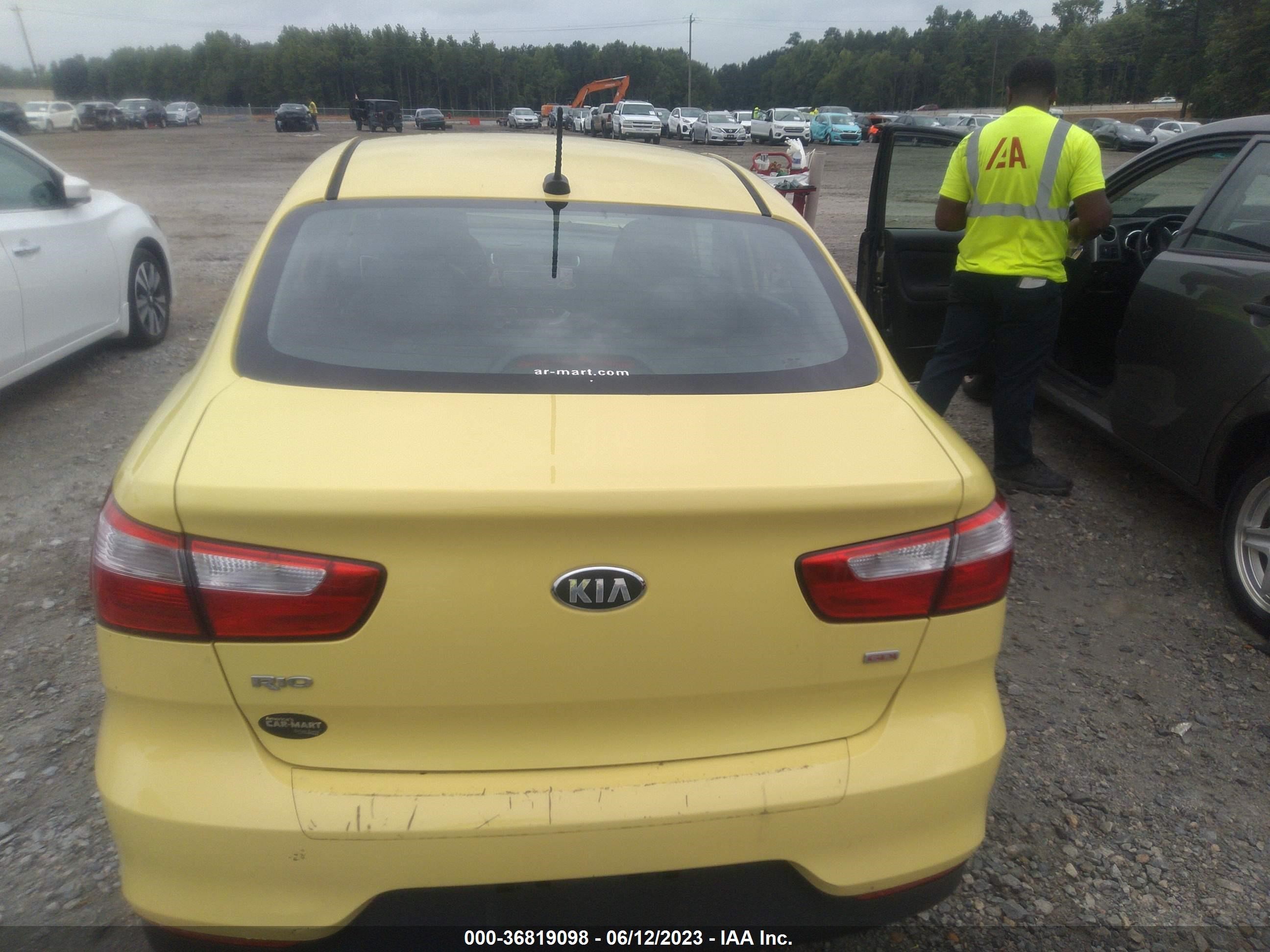 Photo 16 VIN: KNADM4A36G6685941 - KIA RIO 