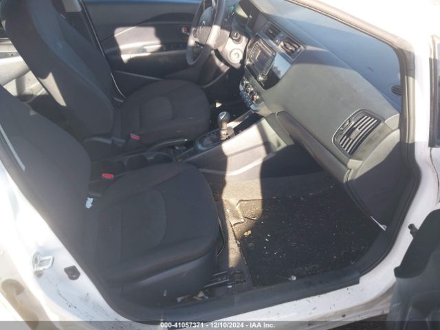 Photo 4 VIN: KNADM4A36G6694722 - KIA RIO 