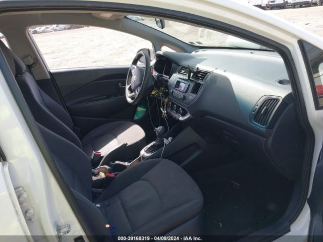 Photo 4 VIN: KNADM4A37D6280943 - KIA RIO 