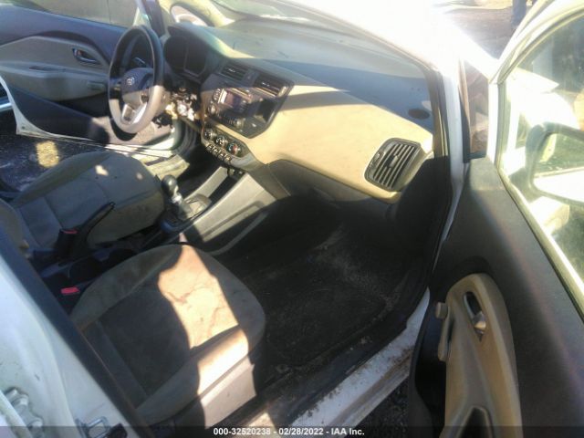 Photo 4 VIN: KNADM4A37E6391025 - KIA RIO 