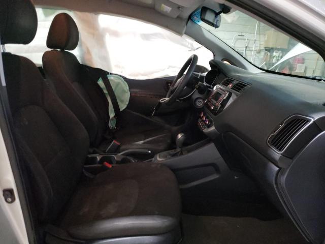 Photo 4 VIN: KNADM4A37G6557952 - KIA RIO LX 