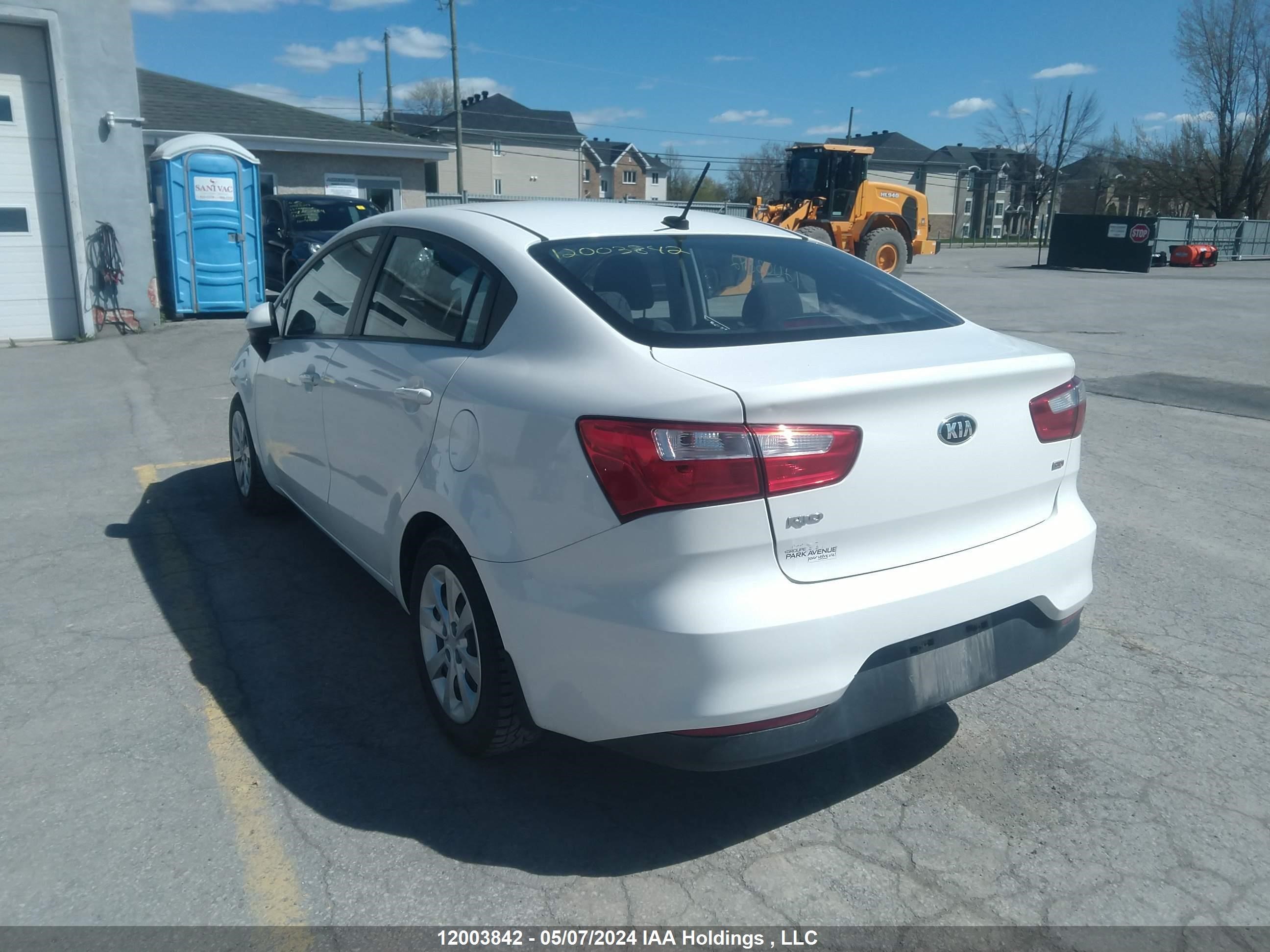 Photo 2 VIN: KNADM4A37G6588456 - KIA RIO 