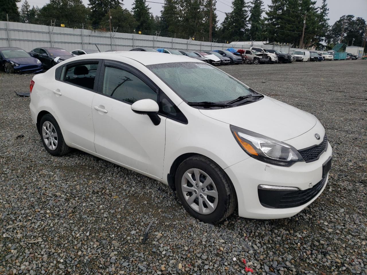 Photo 3 VIN: KNADM4A37G6633296 - KIA RIO 