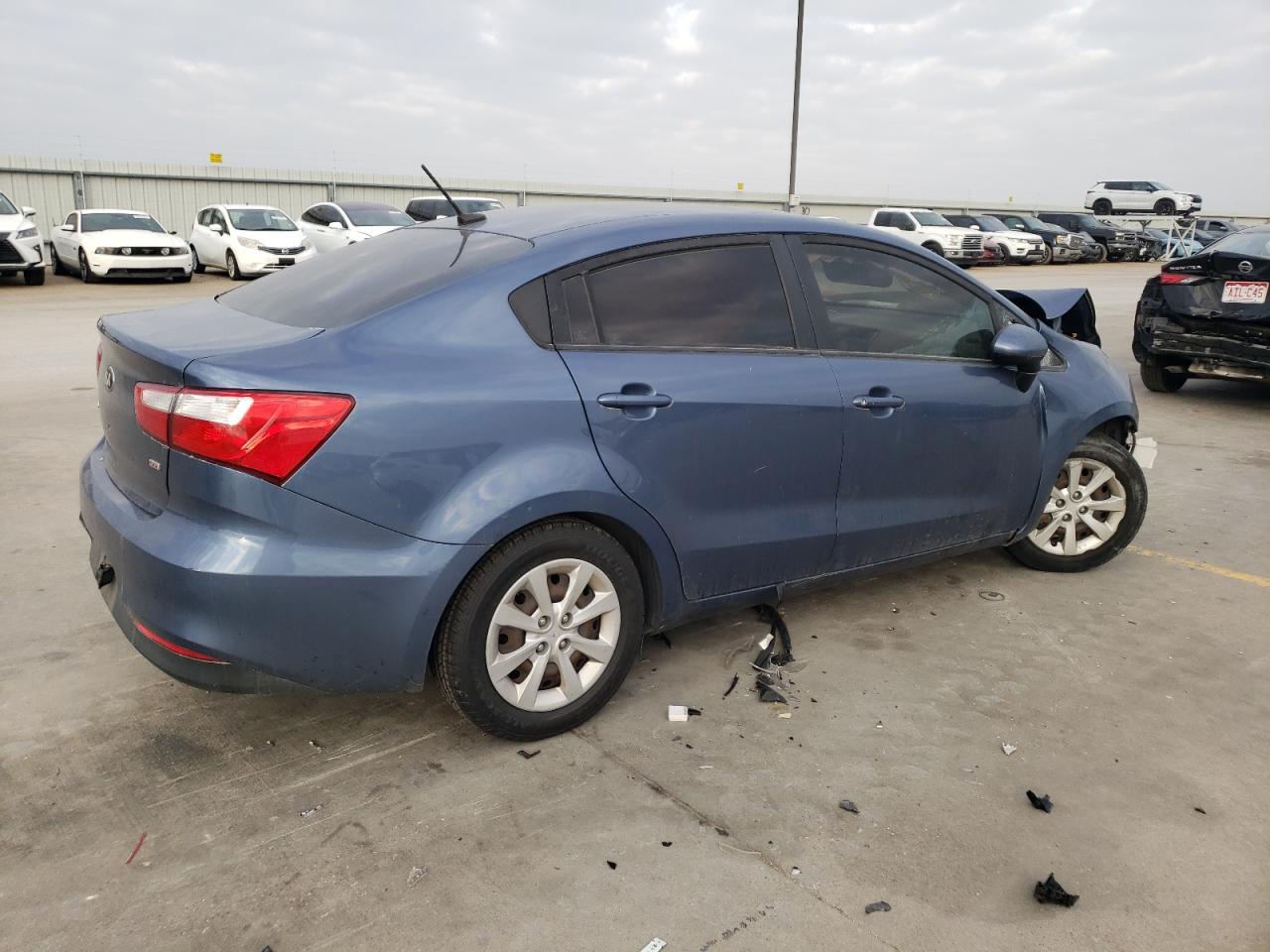 Photo 2 VIN: KNADM4A37G6662183 - KIA RIO 