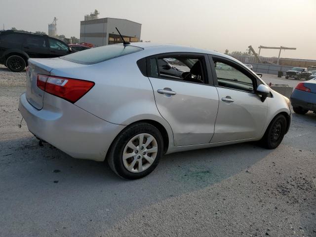 Photo 2 VIN: KNADM4A38C6095086 - KIA RIO LX 